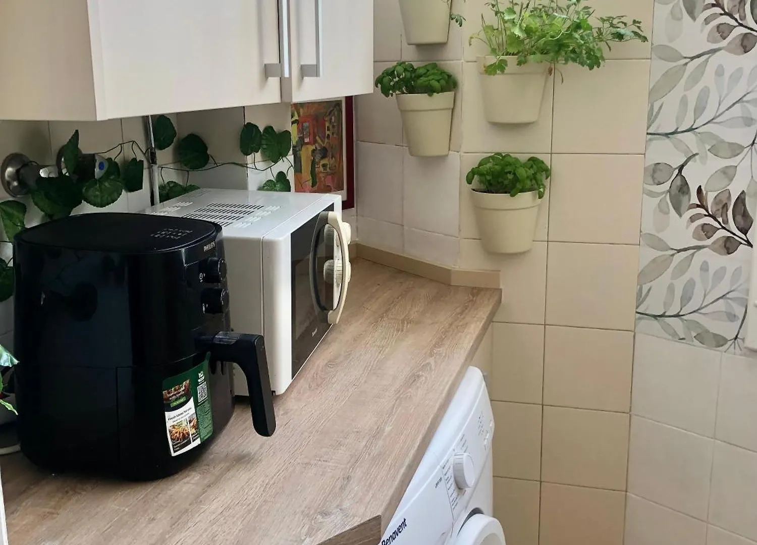 Habitacion Con Smart Tv En Piso Compartido Con Bano Privado O Compartido Malaga Sol